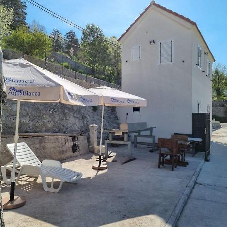 Apartament Porto Njegusi A1 Cetynia Zewnętrze zdjęcie