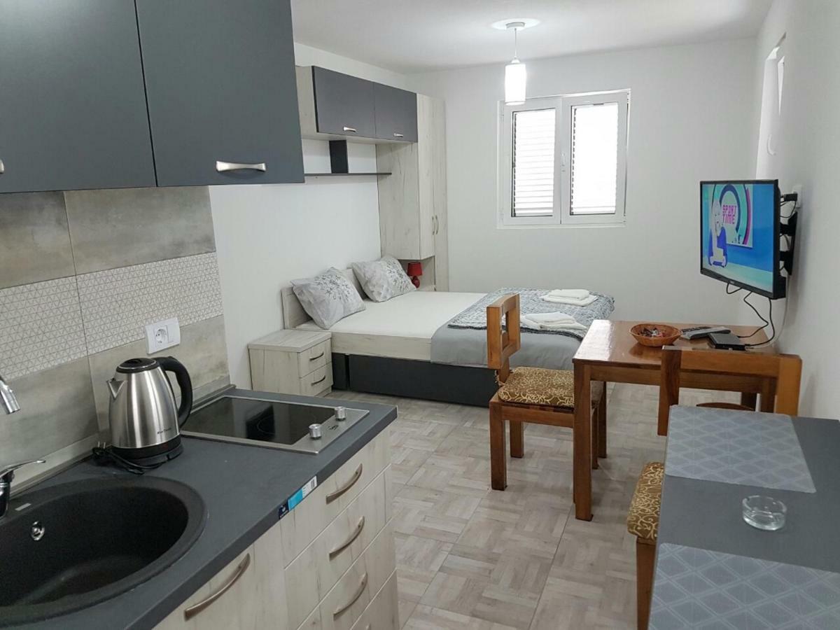 Apartament Porto Njegusi A1 Cetynia Zewnętrze zdjęcie
